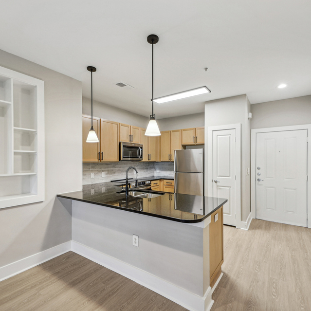 Porter Westside - Apartments in Atlanta, GA - Kitchen